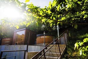 Property grounds - Cozy villa with all the perfect touches for a relaxing trip. (Sovata)