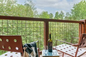 Property grounds - Basecamp Stays: Tranquil Retreat, Hot Tub, Shuttle (Driggs)