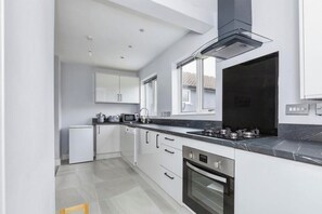 Microwave, oven, stovetop, dishwasher
