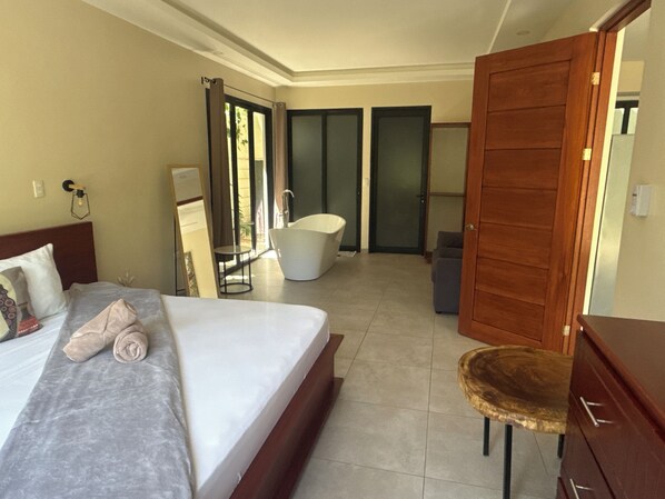 3 habitaciones, wifi gratis y ropa de cama 
