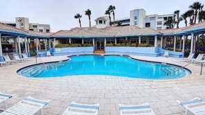 Opvarmet pool