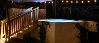 Family Pool /Sleep 10/ 5 Min  Isla Verde Beach & Sju Airport