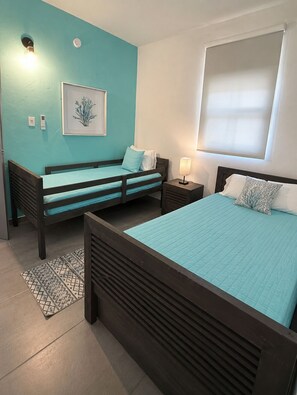 3 bedrooms, iron/ironing board, WiFi, bed sheets - Family Pool /Sleep 10/ 5 Min  Isla Verde Beach & Sju Airport (Los Angeles, Carolina)