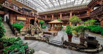 Songjing Bieyuan Homestay (Shangri-La Ganden Sumtseling Monastery)