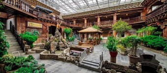 Songjing Bieyuan Homestay (Shangri-La Ganden Sumtseling Monastery)