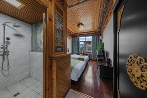 Unclassified image, 4 of 102, button - Songjing Bieyuan Homestay (Shangri-La Ganden Sumtseling Monastery) (Shangri-La)