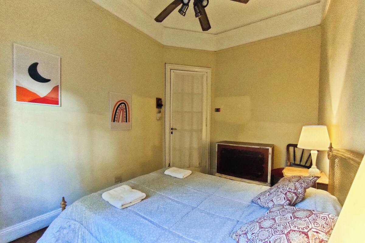 Kamar Double Standar | Setrika/meja setrika dan Wi-Fi gratis