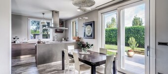 F Tale country house