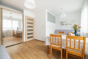 Comfort appartement | 1 slaapkamer, een strijkplank/strijkijzer, gratis wifi