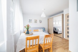 Comfort Apartment | 1 bedroom, iron/ironing board, free WiFi - Summer 3 by Grand Apartments (Gdansk)