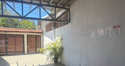 Room Down Town Puerto Viejo CA03