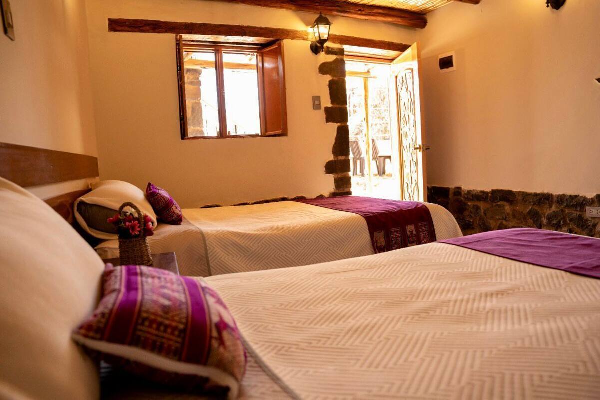 Comfort Double Room, Mountain View | Desk, laptop workspace, WiFi (free)