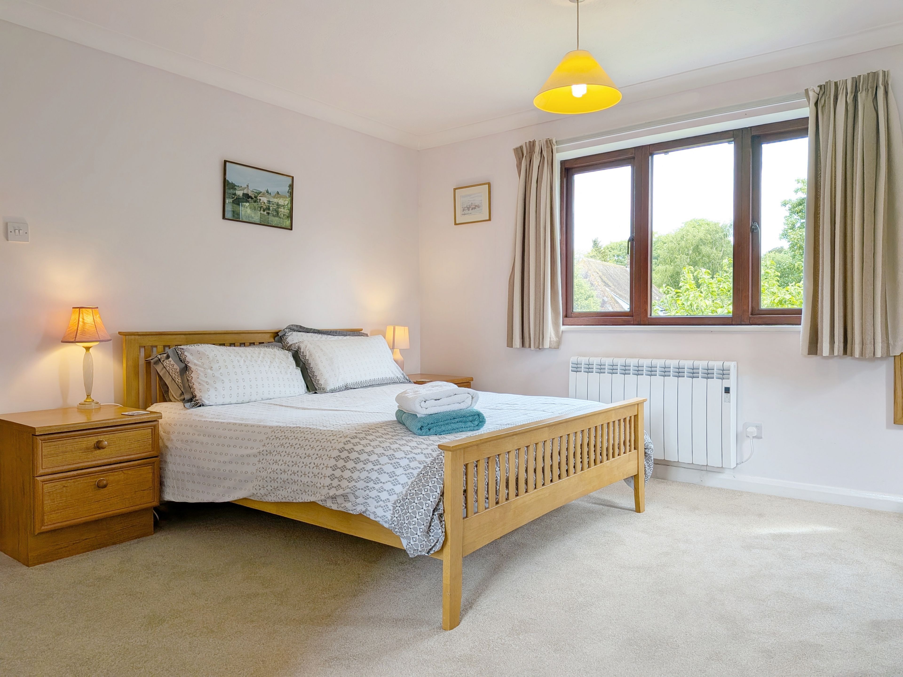 3 bedrooms, iron/ironing board, travel cot, WiFi