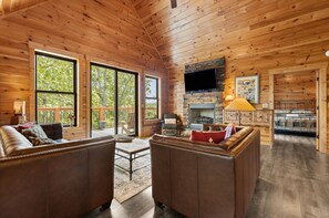 TV connectée, cheminée