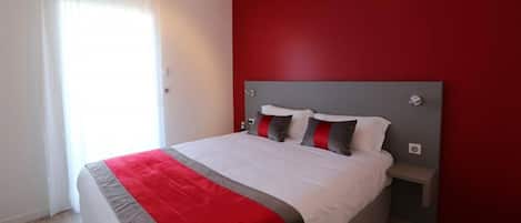 2 bedrooms, WiFi, bed sheets