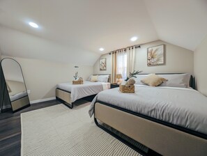 3 bedrooms, iron/ironing board, travel crib, free WiFi