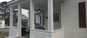 #424 DOWNTOWN FLORENCE HOME CLOSE TO EVERYTHING!