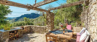 Los Melchores de Grazalema by Ruralidays