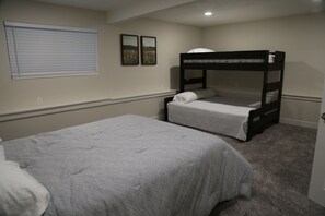 7 bedrooms, iron/ironing board, travel cot, free WiFi