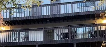 Swan Creek Haven - pickleball court!  2mi from Marina!  
7 bed 4 bath sleep 32