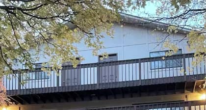 Swan Creek Haven - pickleball court! 2mi from Marina!
7 bed 4 bath sleep 32