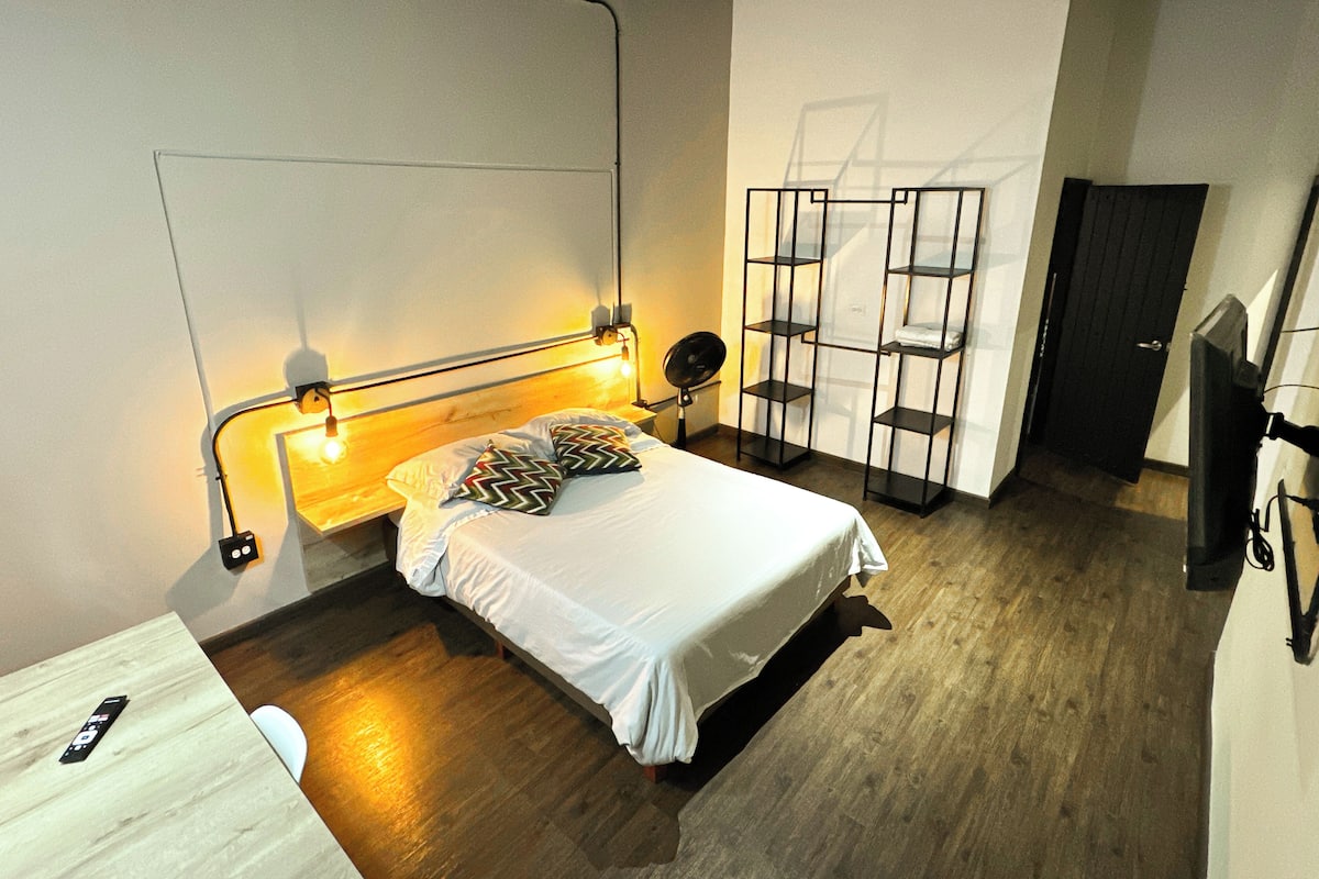Appartement Familial (FRN103) | 1 chambre, bureau, Wi-Fi gratuit