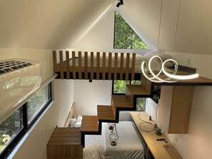 Standard Apartment (FRN109) | Desk, free WiFi - Frontera by Roots Rentals (Medellín)