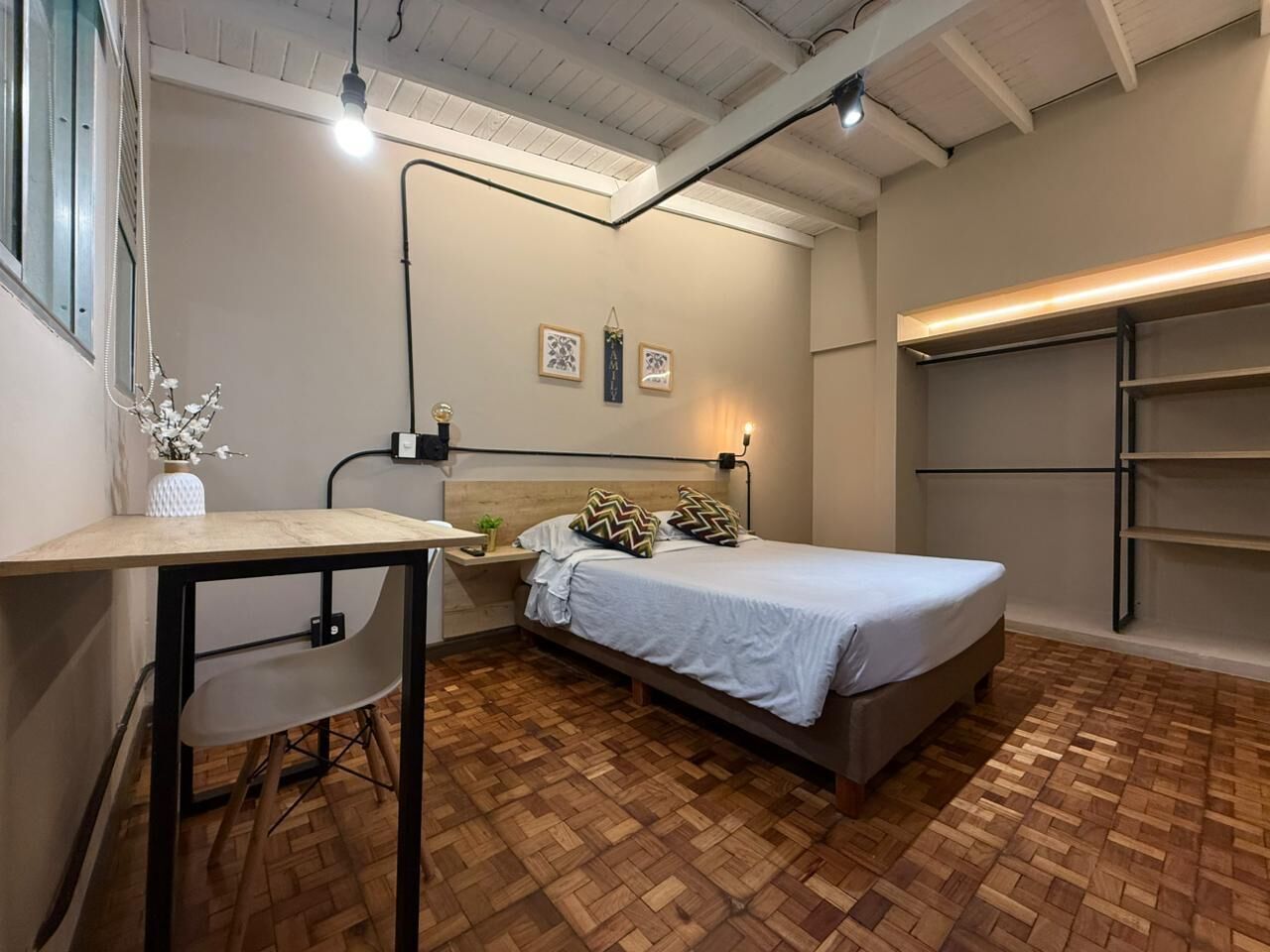 Economy Apartment (FRN104)