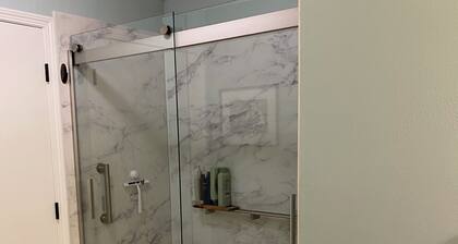 Charbonneau 2bed/bath Condo available for 6 -12 month rental