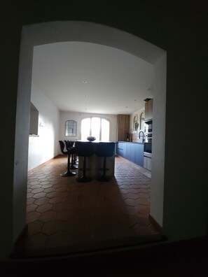 Interior - Maison de Maçon Type "petit Coin de Paradis" Ideal Pour les Familles Nombreuses (Vallauris)