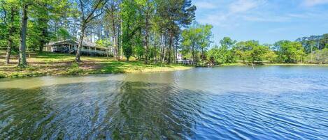 2 Schlafzimmer, Schreibtisch, Reisekinderbett, kostenloses WLAN