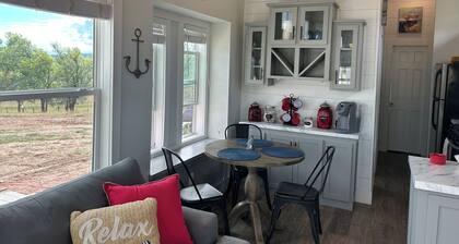 Elk Mountain at Laney Lane