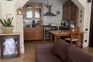 Living area - 1 Bedroom Bed & breakfast in San Cipriano Picentino (San Cipriano Picentino)