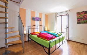1 Schlafzimmer, Bügeleisen/Bügelbrett, Reisekinderbett, kostenloses WLAN