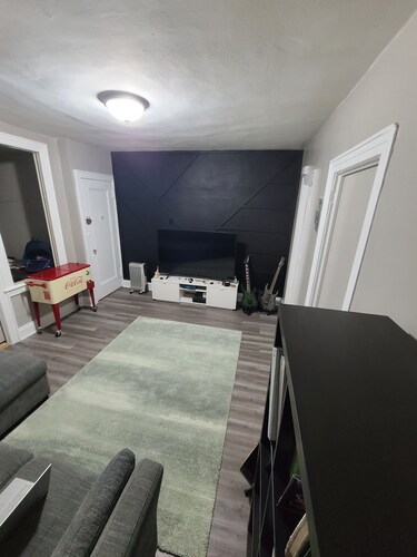 Cozy private apartment near train and Manhattan