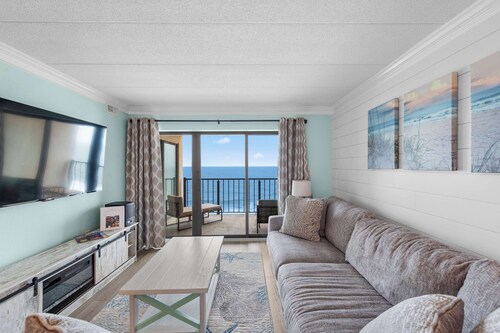 Luxurious Renovation 2024|Ocean Front|Indoor Pool