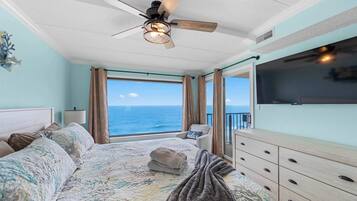 2 bedrooms, travel crib, WiFi, bed sheets