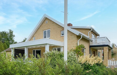 4 bedroom stunning home in Vetlanda