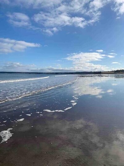 Pondville Beach Cottage