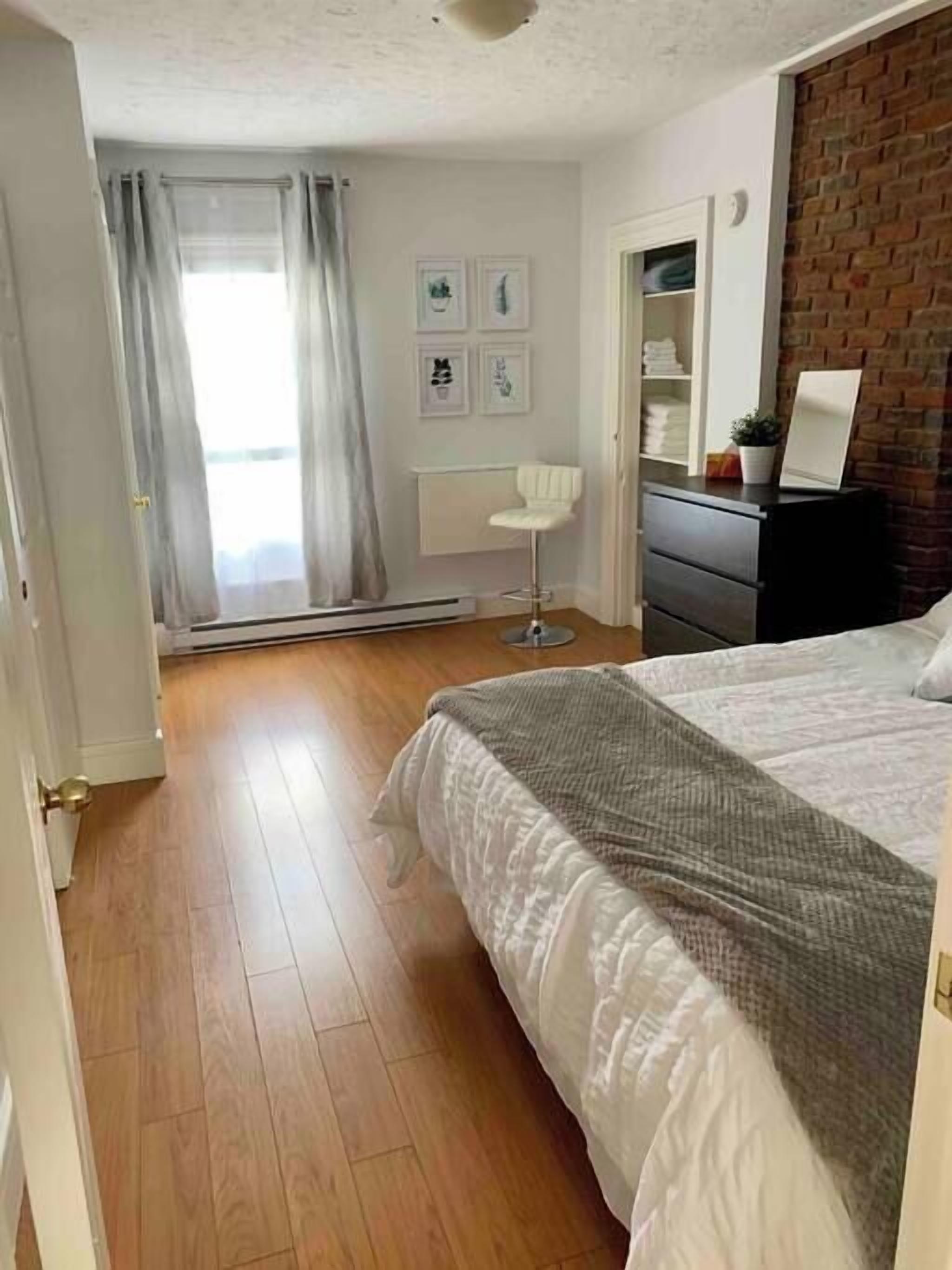 1 bedroom, iron/ironing board, travel cot, WiFi