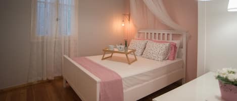 1 makuuhuone, silitysrauta/-lauta, ilmainen Wi-Fi, vuodevaatteet