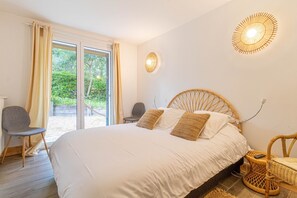 4 soverom, strykejern/-brett, reiseseng for barn og wi-fi