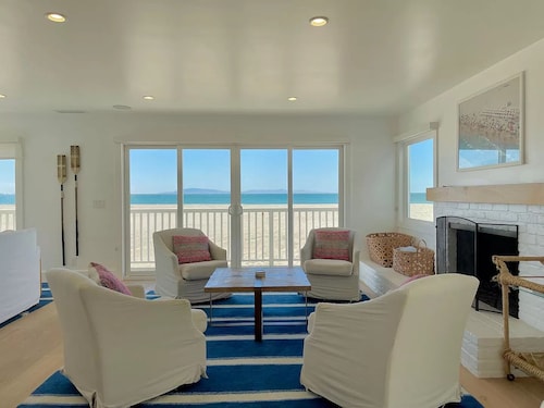 Designer Beachfront Home on the Sand