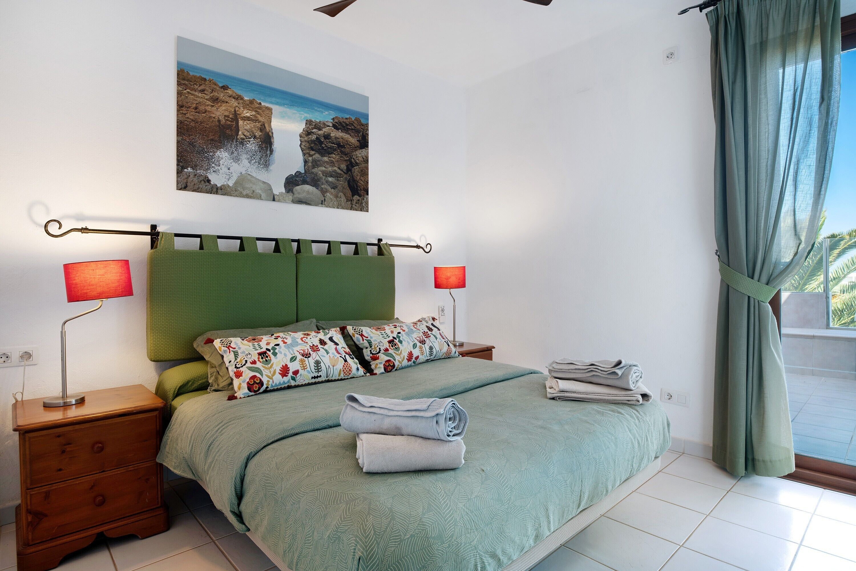 1 chambre, fer et planche à repasser, Wi-Fi gratuit, draps fournis