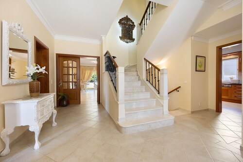 Villa 'Tucha' with Private Pool, Wi-Fi and Air Conditioning