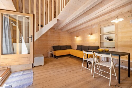Chalet 'Wunderchalet' mit Bergblick, Privatgrundstück und Terrasse