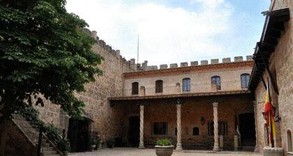 Holiday Home "Sol y Luna" with Shared Pool and Wi-Fi