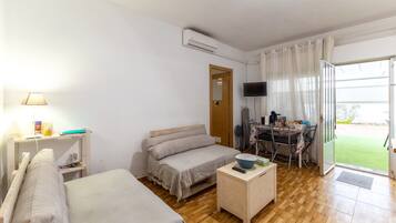 4 Schlafzimmer, Bügeleisen/Bügelbrett, kostenloses WLAN, Bettwäsche