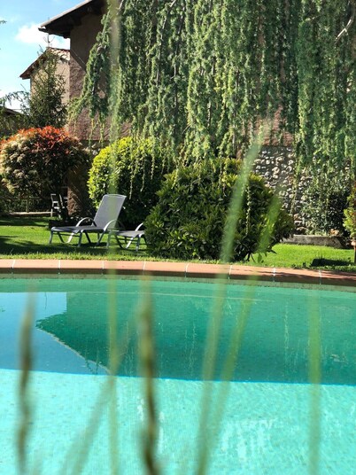 Country House 'El Racó D'Espunyes' with Mountain View, Private Pool and Wi-Fi