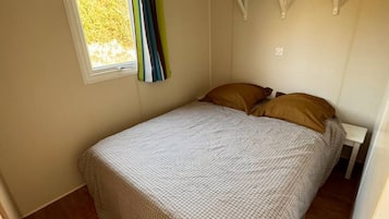 3 quartos, Wi-Fi de cortesia, roupa de cama